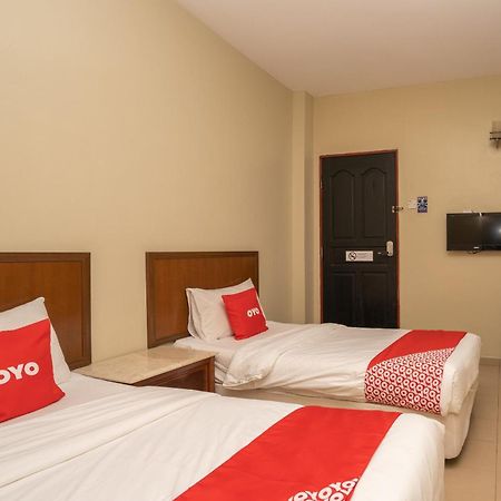 De Clinique Hotel Kampong Pasir Bogak Exteriér fotografie