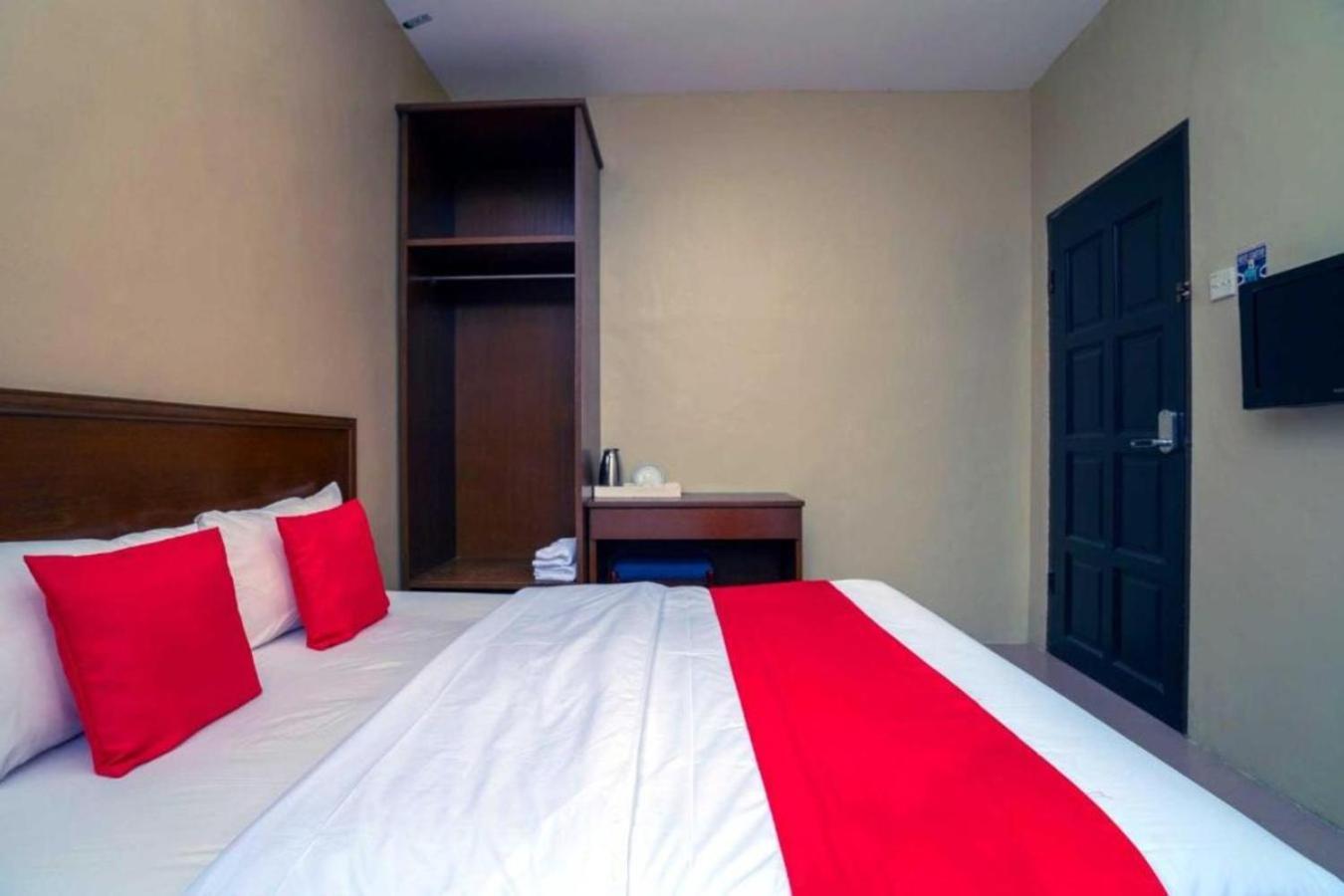 De Clinique Hotel Kampong Pasir Bogak Exteriér fotografie